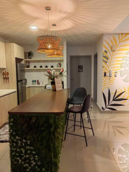 Alocasia Geniehome 3Br Free Wifi @ Utropolis Shah Alam Buitenkant foto