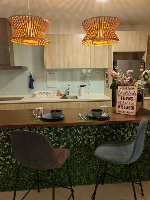 Alocasia Geniehome 3Br Free Wifi @ Utropolis Shah Alam Buitenkant foto