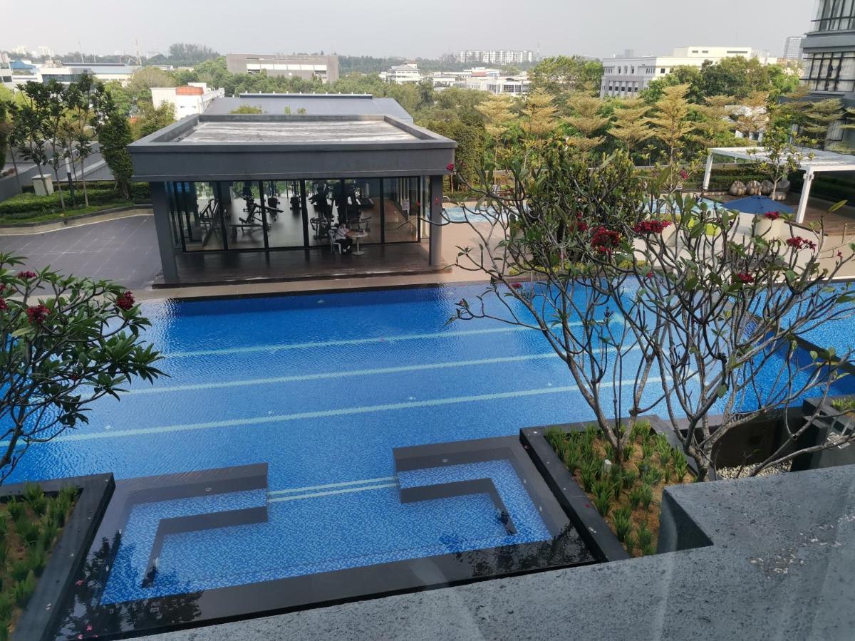 Alocasia Geniehome 3Br Free Wifi @ Utropolis Shah Alam Buitenkant foto